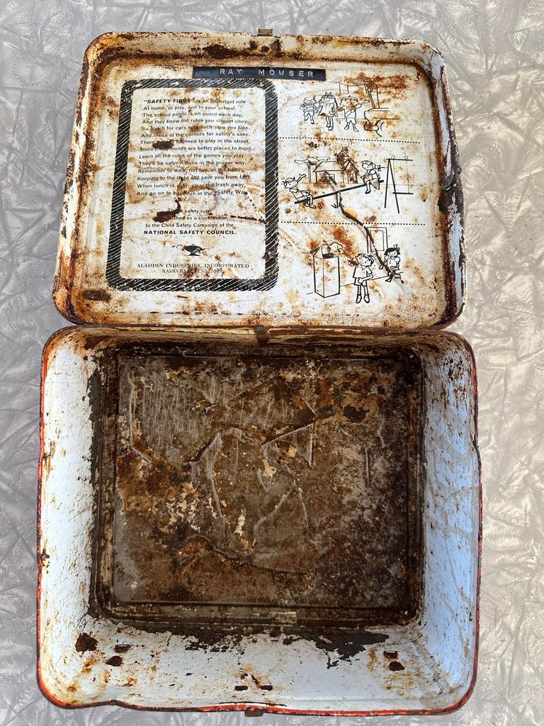 Very rustic Superman 1978 metal lunchbox