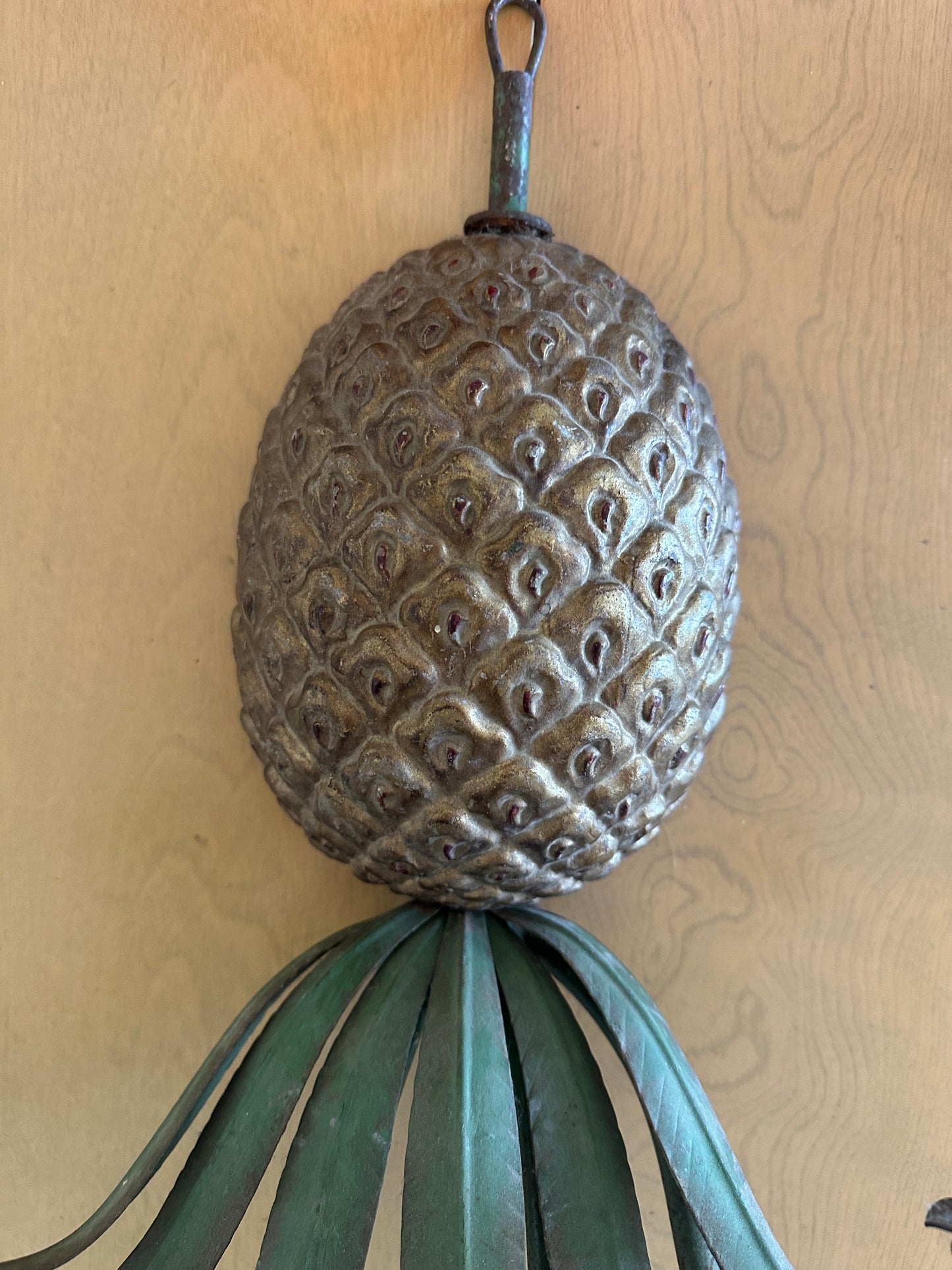 Vintage Hollywood Regency metal pineapple wall sconce/candle holder, made in Italy